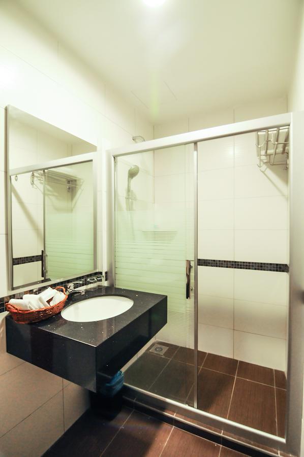 K Garden Hotel Parit Buntar Rom bilde